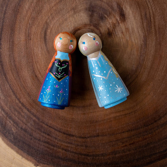 Disney doll, disney dolls, frozen, frozen peg doll, frozen peg dolls, disney peg dolls, princess peg dolls, wooden toys, wood toys, imaginative toys for kids, Montessori toys, wood princess dolls