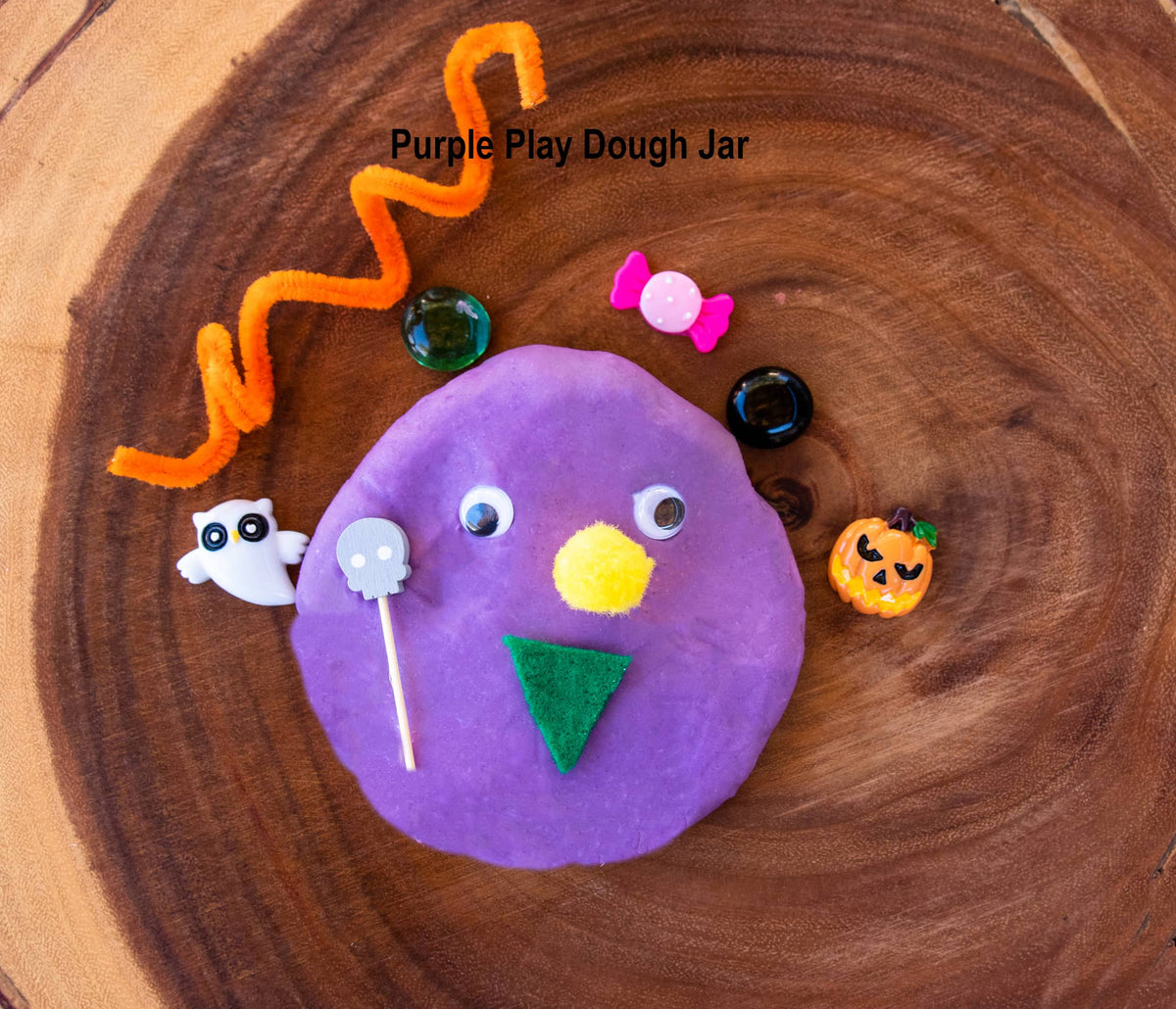 Halloween Sensory Play Dough Jars – Spooky Halloween Play Dough