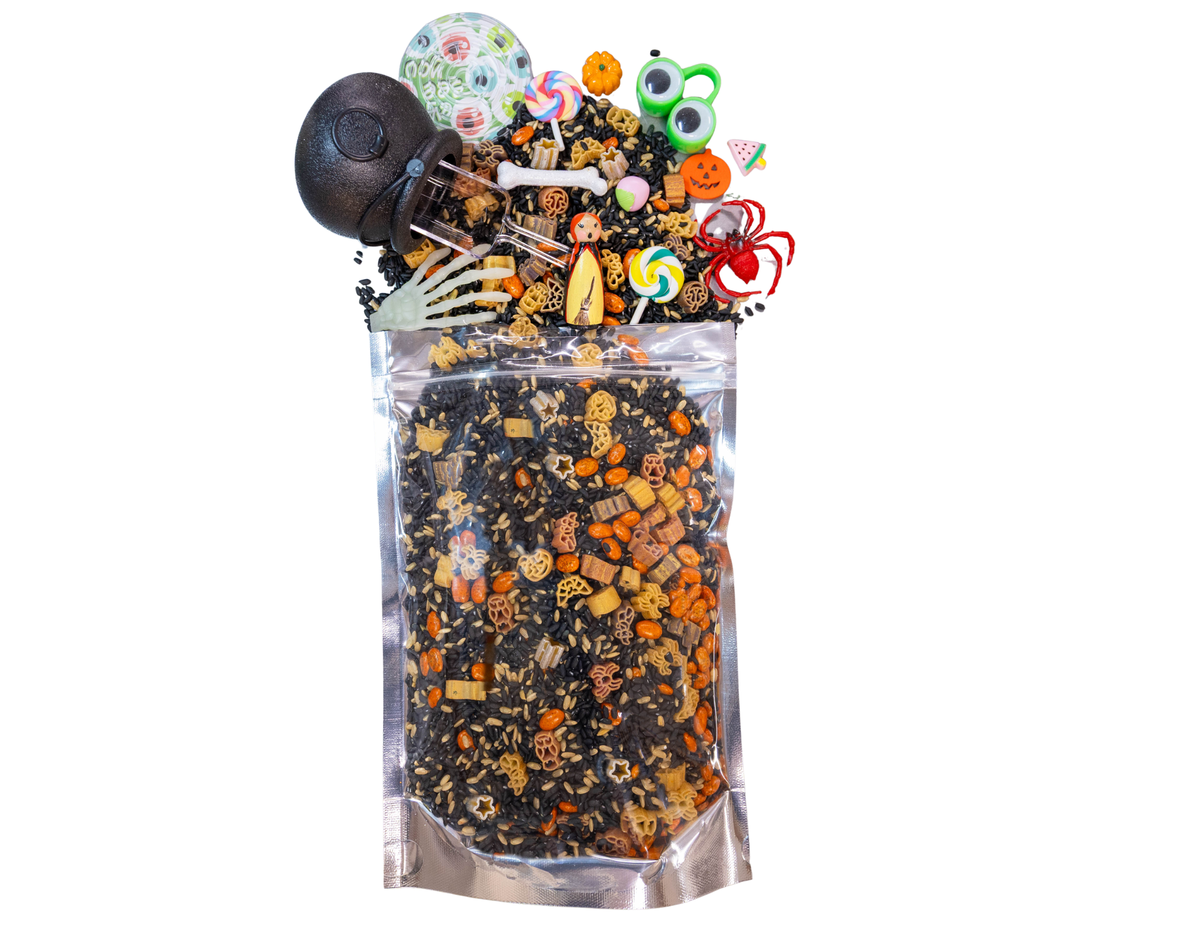 Halloween Sensory bin, sreeen free activity for kids